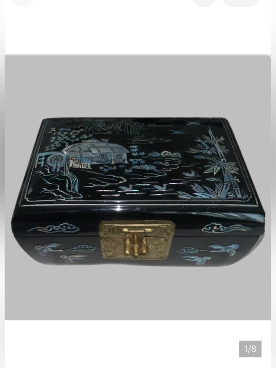 Other - Vtg. Korean Lacquered Jewelry Box: Mother of Pearl Inlay; 2 velvet layered trays